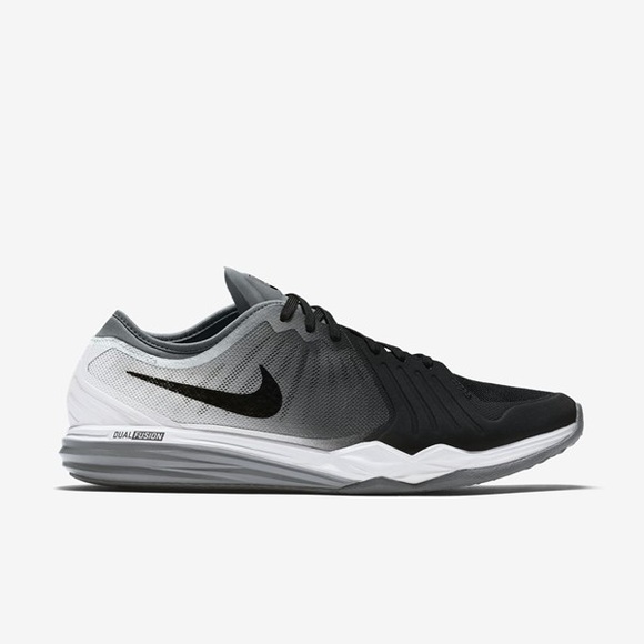 nike dual fusion tr 4